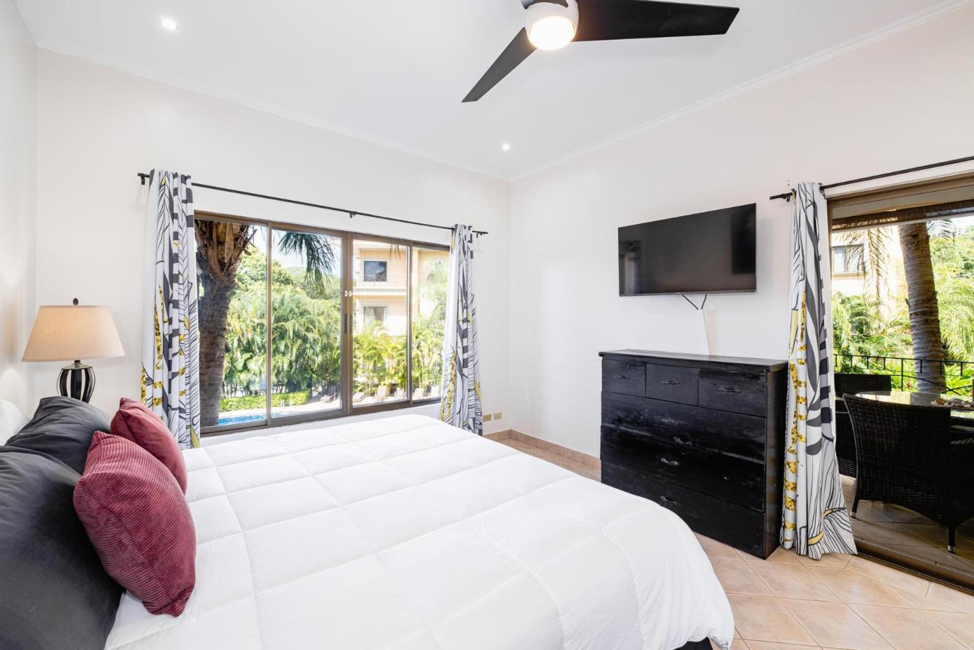 Sunrise 6- Ocean View 2 Bedroom Condo, Steps To The Beach Tamarindo Exterior foto